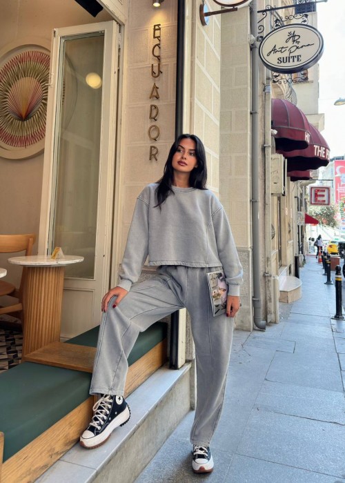 188027 GREY TRACKSUIT