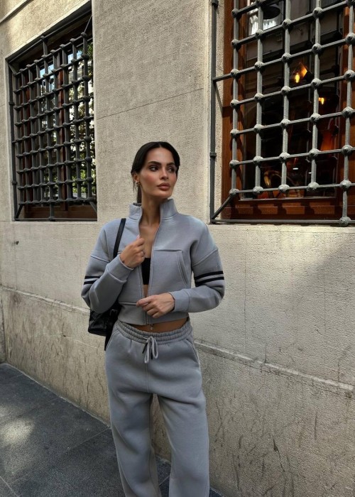 188951 GREY TRACKSUIT 100 %Compact