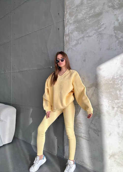 190240 YELLOW TRACKSUIT 3 YARN