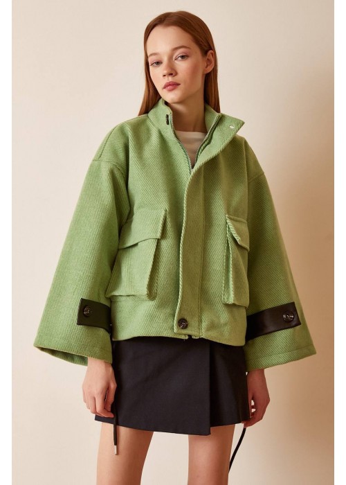 190847 GREEN COAT