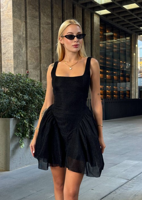 193572 BLACK DRESS