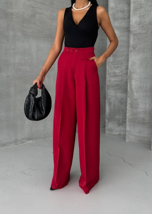 194898 RED TROUSERS