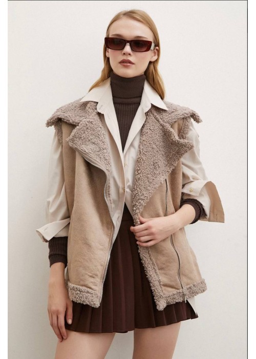 195142 BEIGE COAT