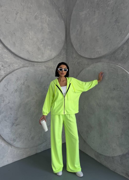 198852 NEON GREEN TRACKSUIT 3 YARN